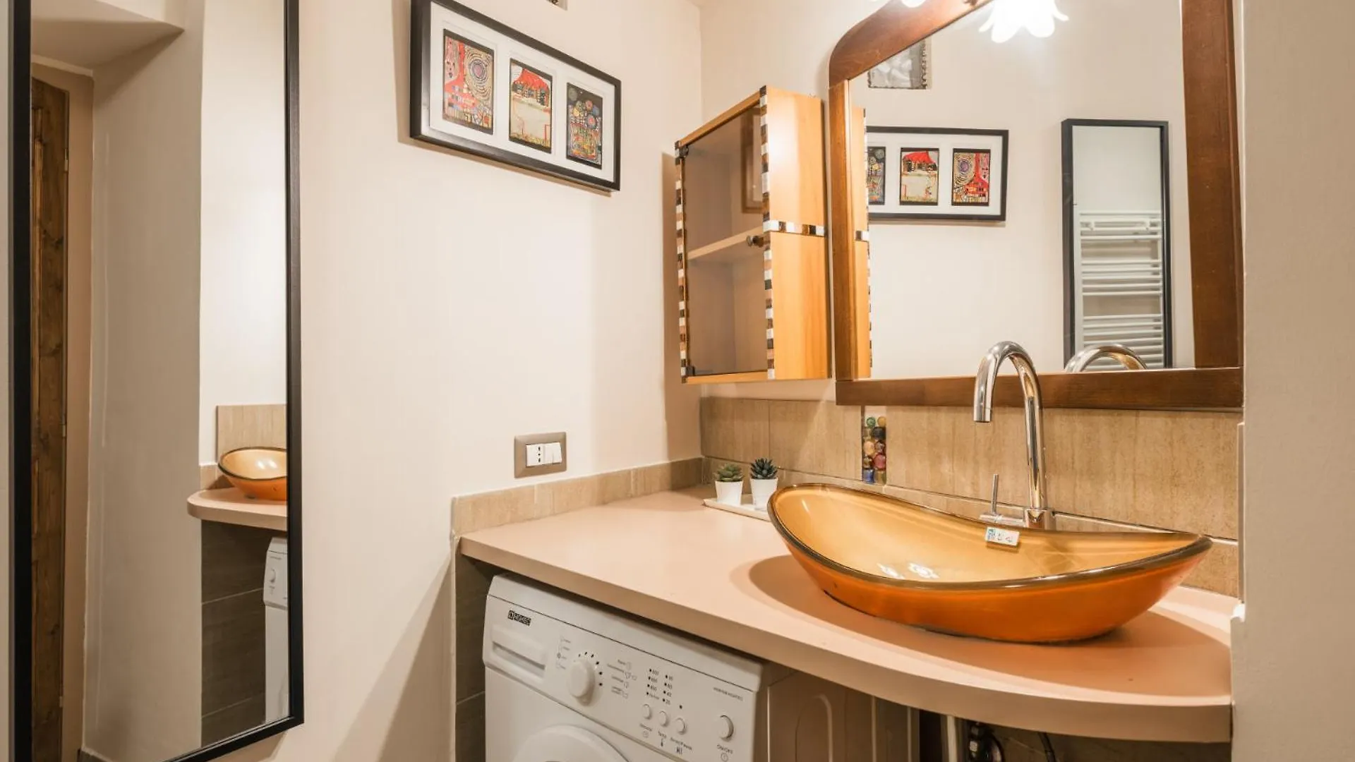 The Best Rent - Two-Bedroom Apartment Near Fori Imperiali Rome 0*,
